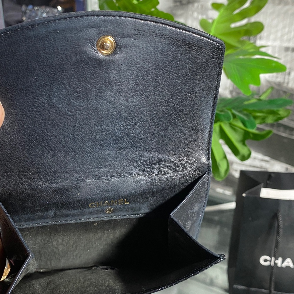 Authentic CHANEL Timeless CC Logo Caviar Leather Wallet - Picture 11 of 15